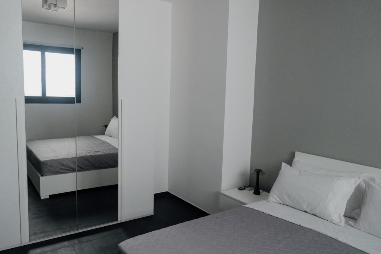 Domus Residence - Catullo - Μπάρι Εξωτερικό φωτογραφία